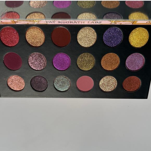 Pat McGrath Labs Mthrshp Mega Celestial Divinity 18 Pan Eyeshadow Palette NIB - Picture 6 of 16